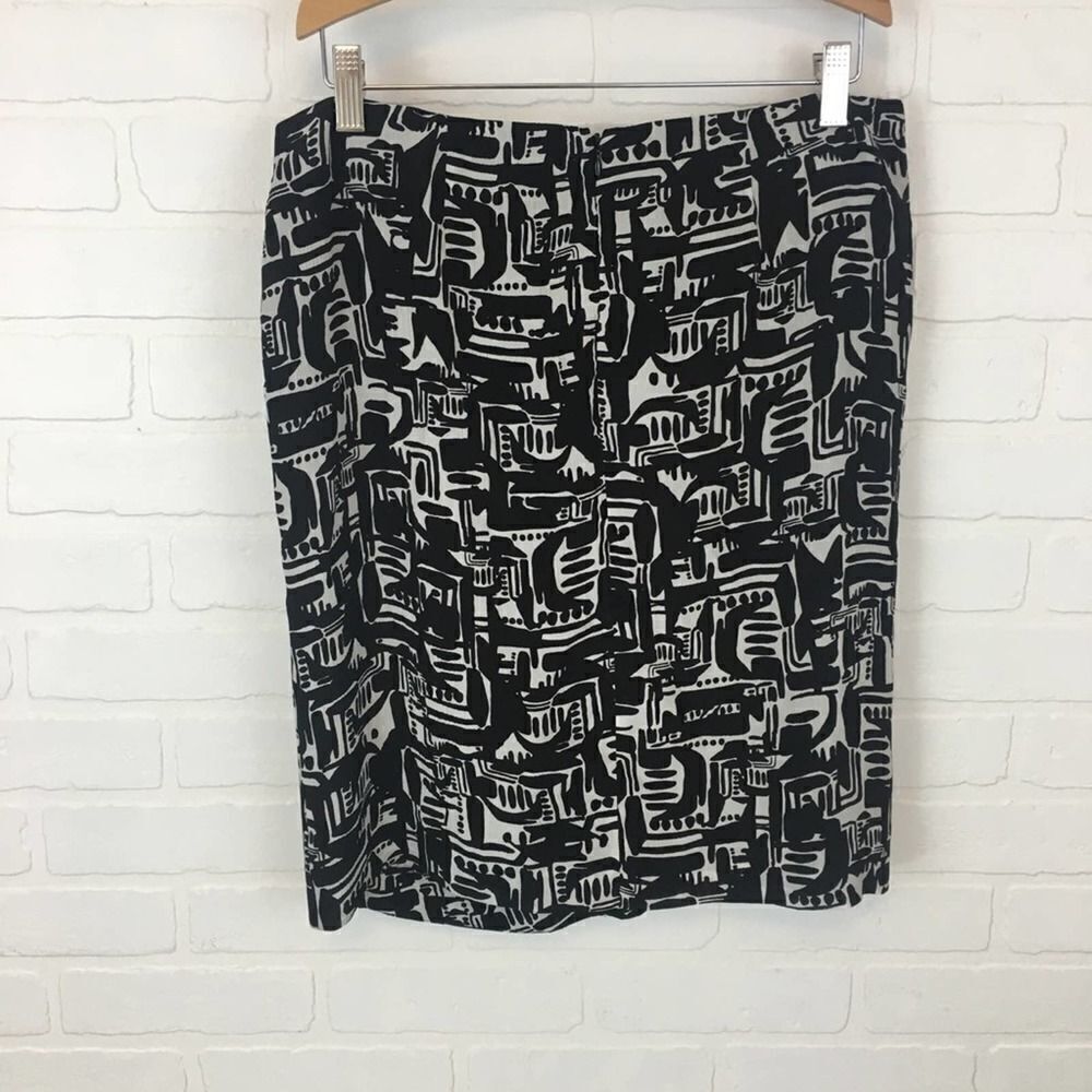 Chaus‎ Wrap Style Black & White Skirt - Picture 2 of 4